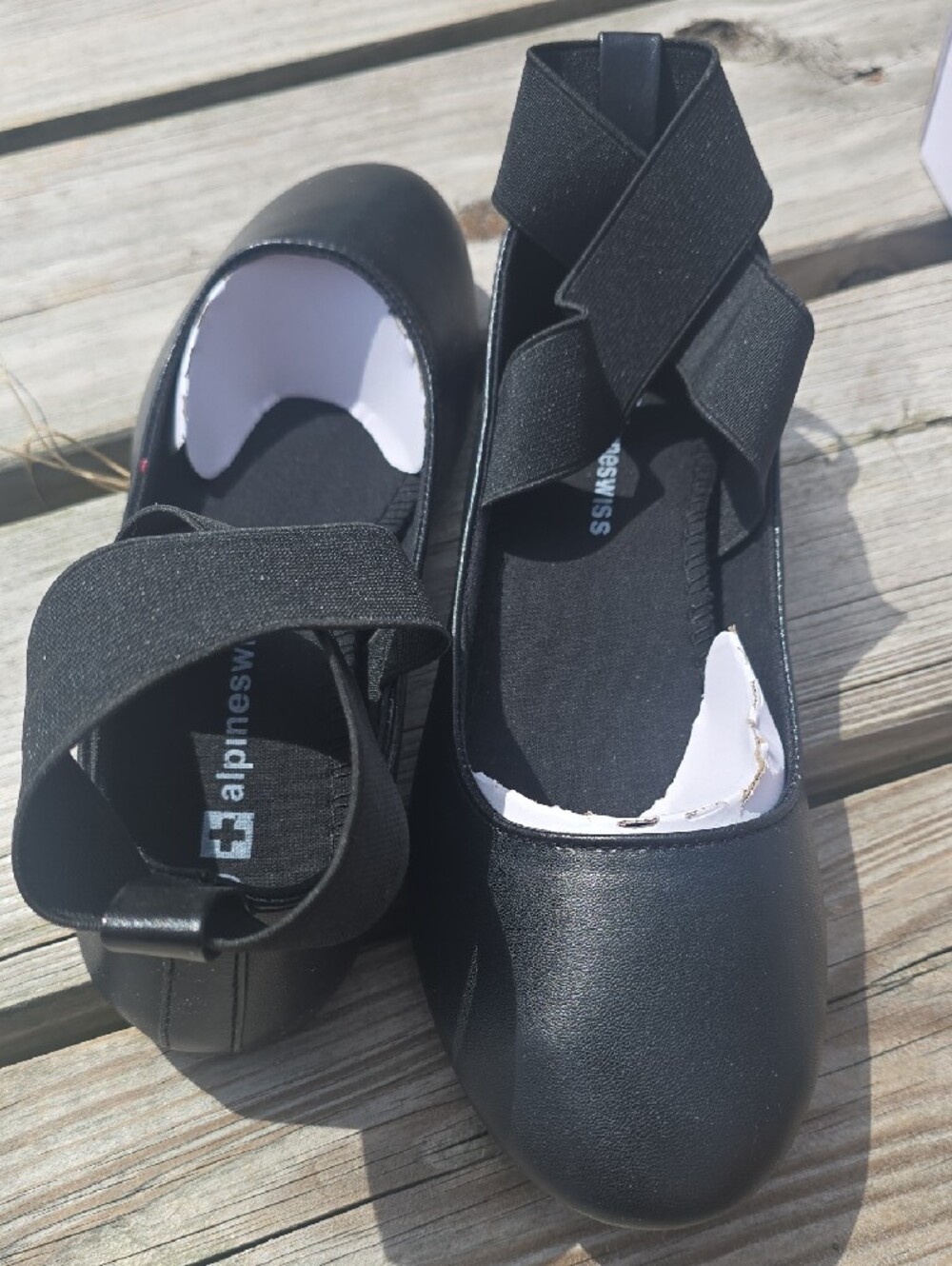 Alpine Swiss Black Girls Elastic Cross-Strap Ballet Flats - Picture 6 of 7